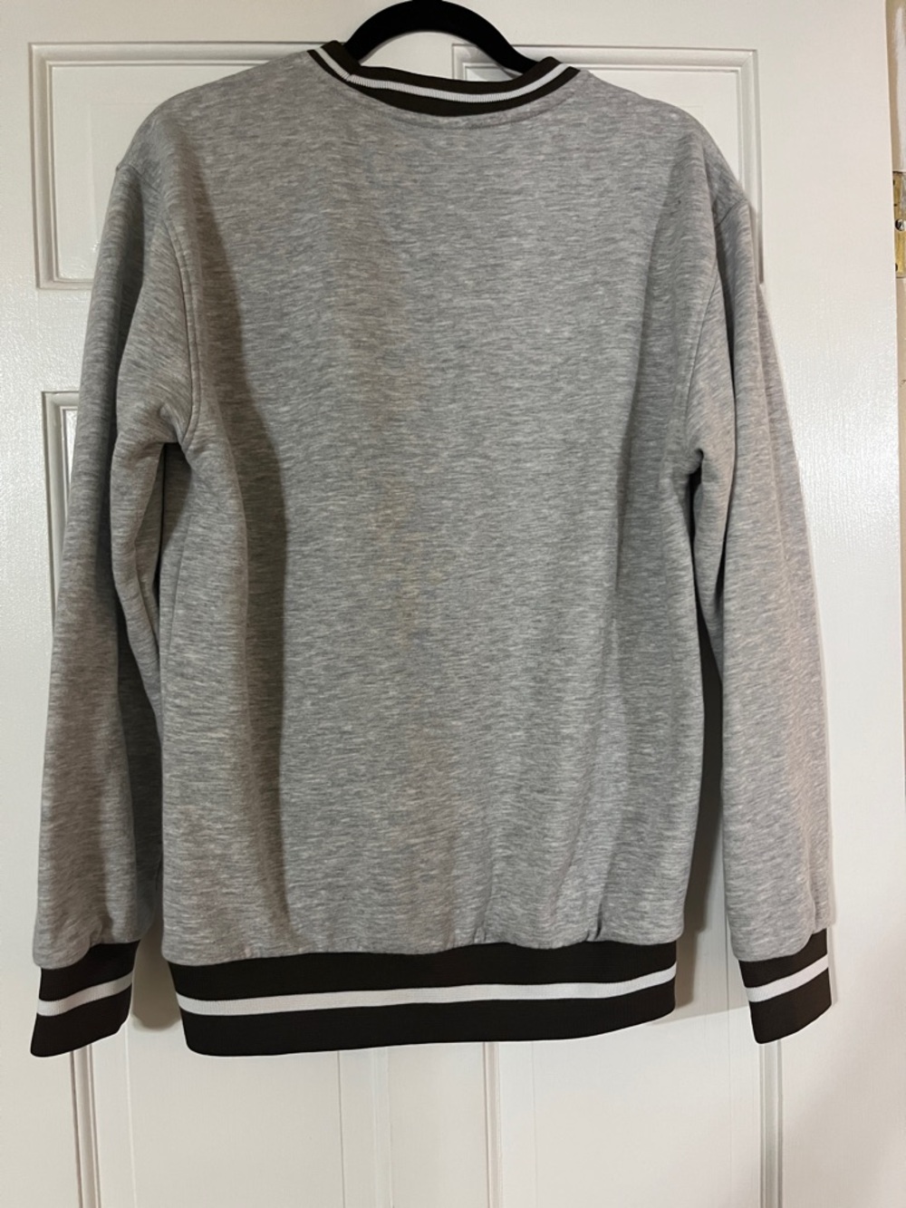 Cleveland Browns Grey Crewneck Sweatshirt with Orange Logo - Picture 2 of 3